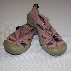 Keen girls shoes